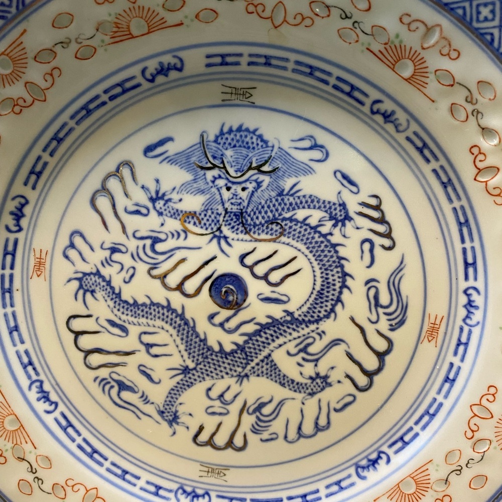 Vintage 9 3/4” Set Of 6 Dragon Rice Grain Plates  with Peach Accents - Chinese - Picture 2 of 3